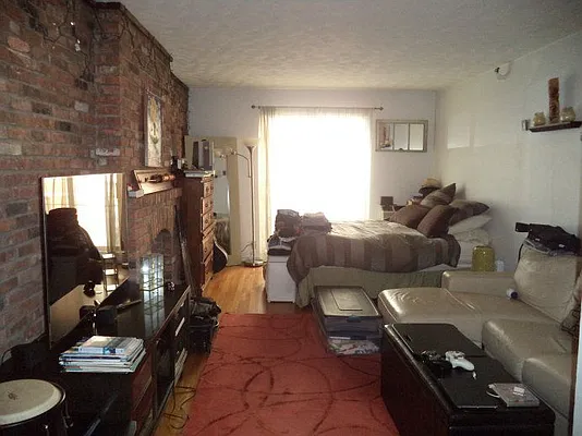 Rented by Prince Real Estate Associates LLC | media 7