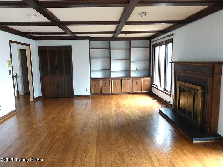 2311 Fallsview Rd — Photo 15