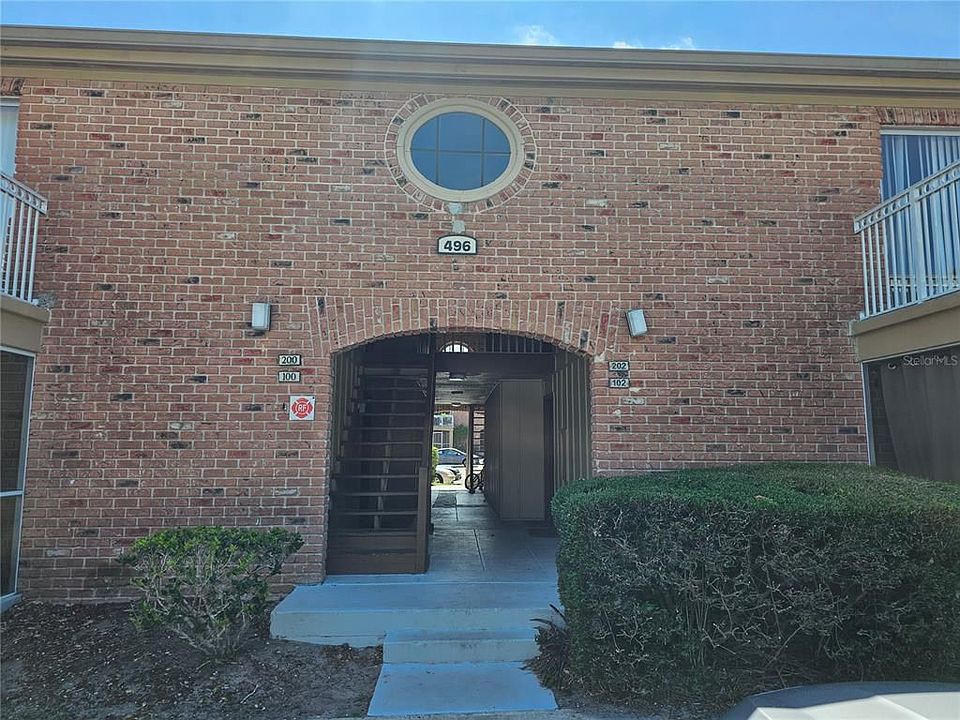 1st image of 496 Banyon Tree Cir APT 204
