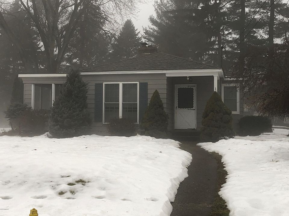 1st image of 1331 Woodland Ave NW