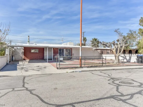 1911 Bassler St, North Las Vegas, NV 89030