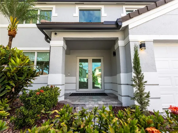 1122 Hidden Valley Way, Weston, FL 33327