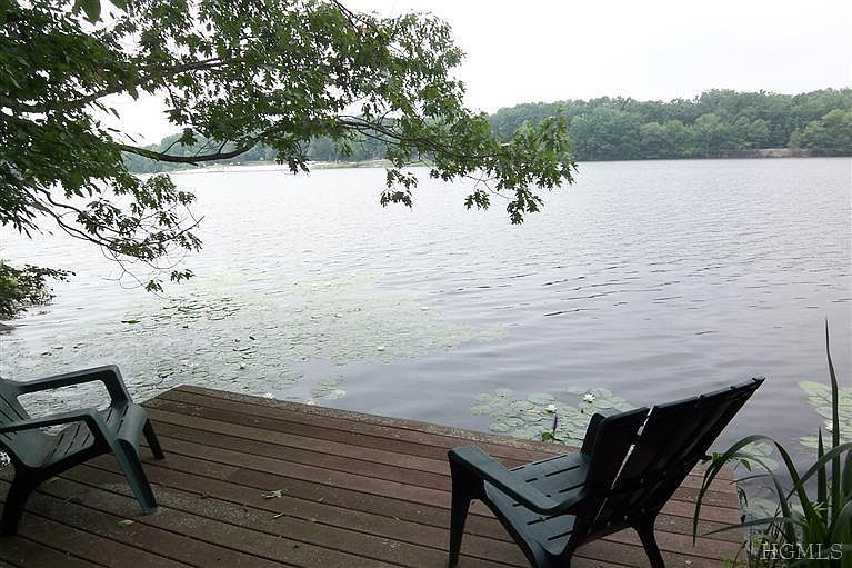 1st image of 143 Shore Dr