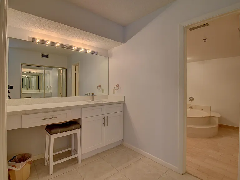 7194 Promenade Dr #202 — Photo 21