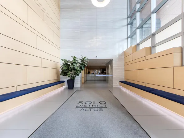 4485 Skyline Dr #3008, Burnaby, BC V5C 0J2