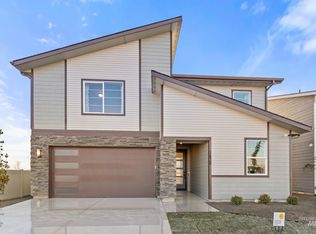 7926 E Antebellum St, Nampa, ID 83687