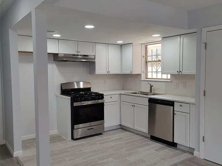 11731 Fall Meadow Ln — Photo 2