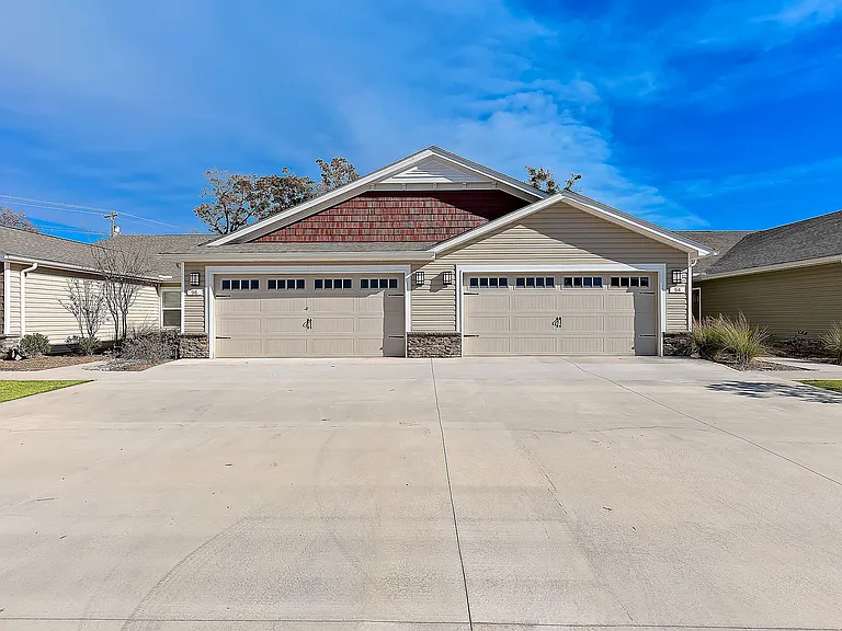 Redwood Greer Ashburton Drive — Photo 1