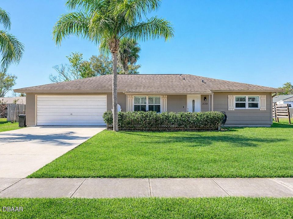 1st image of 220 Leisure Cir