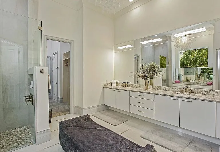 10372 Kensington Shore Dr — Photo 30