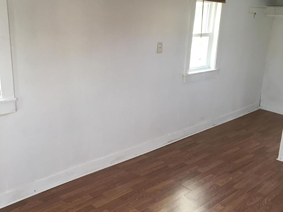 657 Waquoit Hwy 2, East Falmouth, MA 02536 Zillow