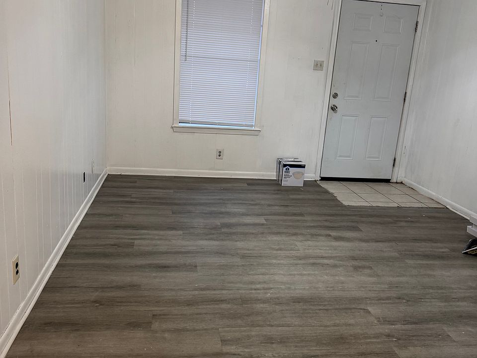 1st image of 2620 Avenue H #1