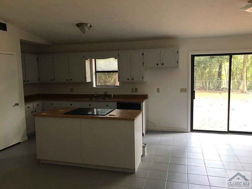 2nd image of 725 Beaverdam Rd #H