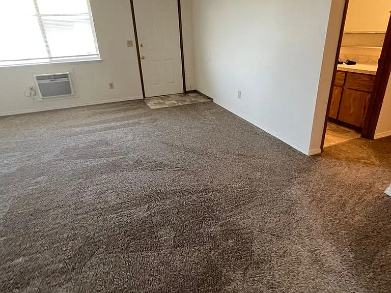 4802 Bonnie Ln — Photo 15