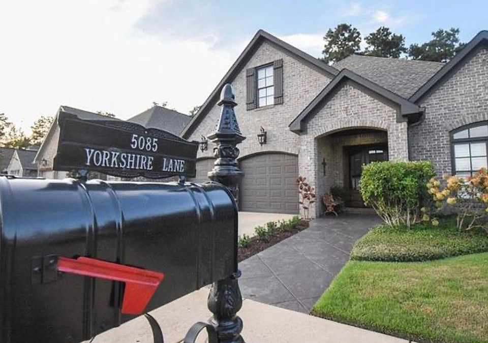1st image of 5085 Yorkshire Ln