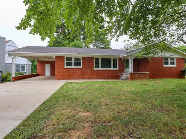 324 Pepper Ln, Paducah, KY 42001