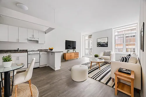 88 Fulton St #427 Photo 1