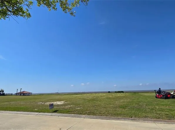 1140 Lakeshore Blvd, Slidell, LA 70461
