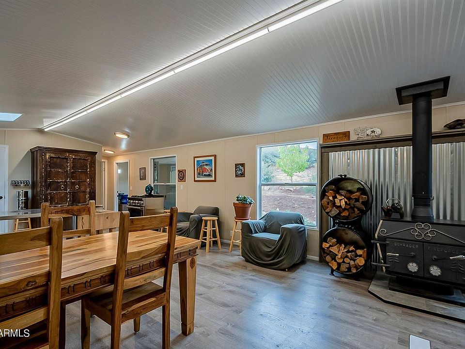 443 N Mountain Lion Pass, Winkelman, AZ 85192 Zillow