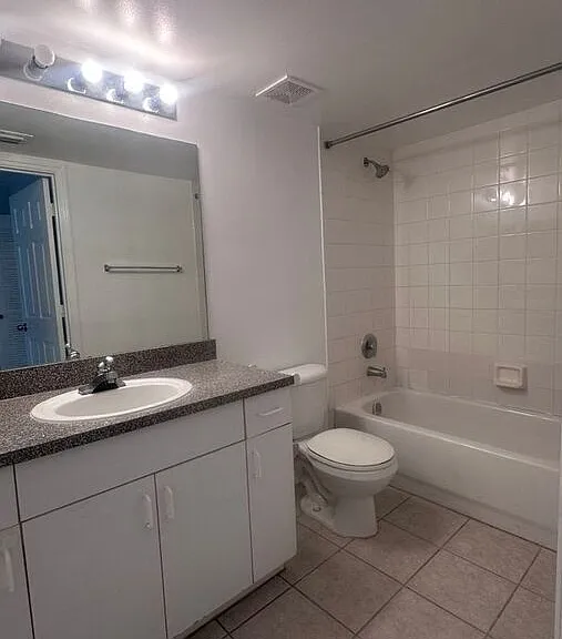 5011 Wiles Rd #3-207 — Photo 27