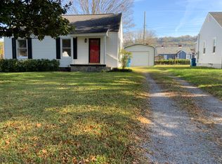 614 Carden Ave, Rossville, GA