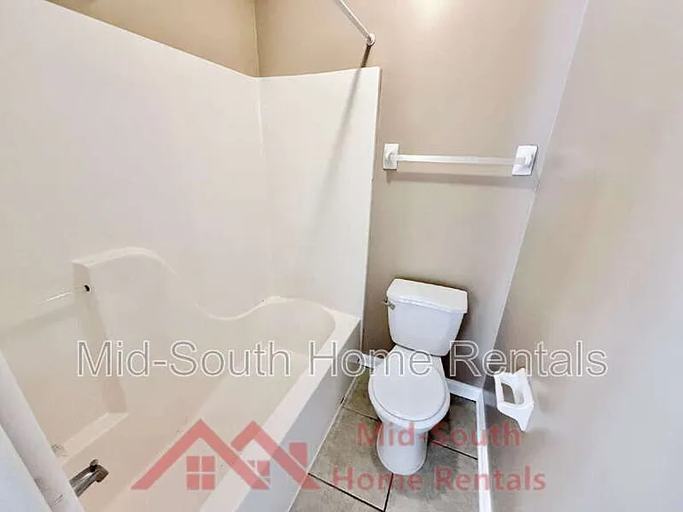 4417 Willow Springs Cv — Photo 12