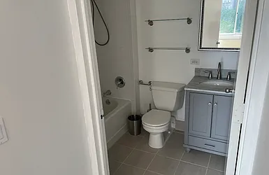 Rented by R New York