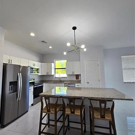 1819 NW 21st St — Photo 5