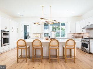 9764 Windflower Way, Bethesda, MD 20817