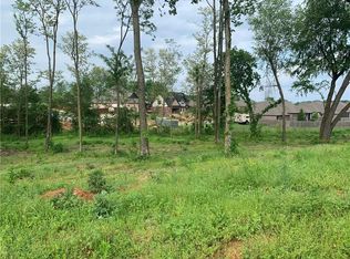 6402 SW Fair View Blvd, Bentonville, AR 72713