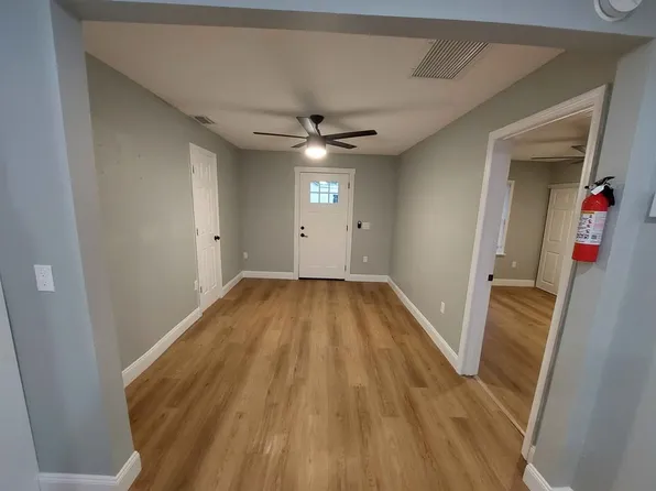 38702 South Ave, Zephyrhills, FL