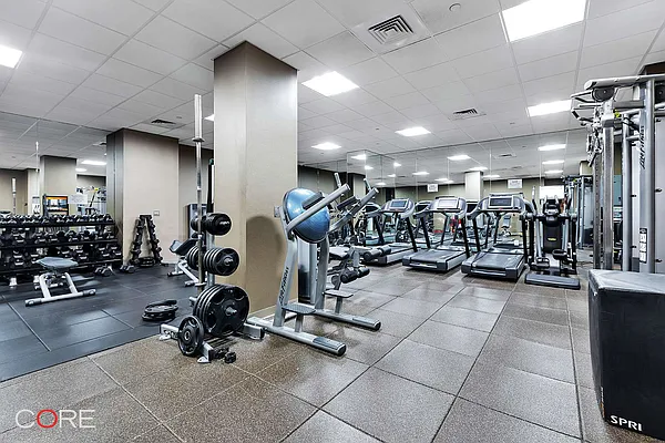 Rented by CORE | media 21