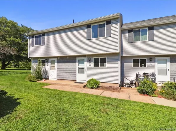 16 Seymour Road #7B, East Granby, CT 06026