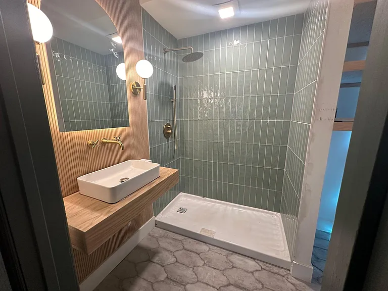 Full Bath #2