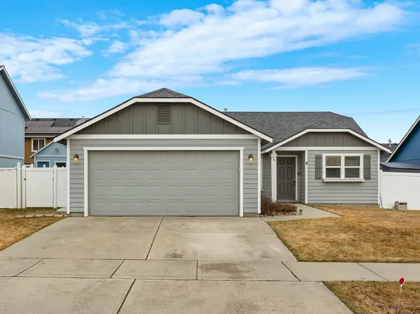 12530 W 2nd Ave, Airway Heights, WA 99001