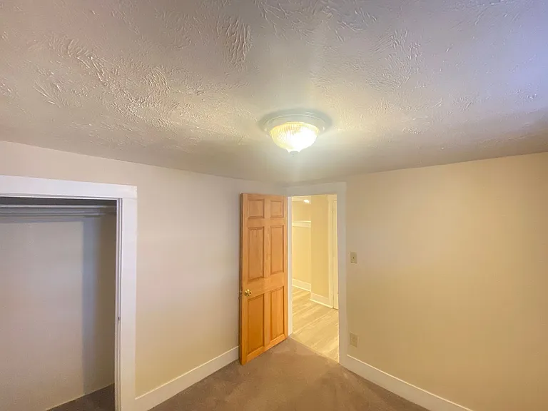 16 Linwood St #A — Photo 9