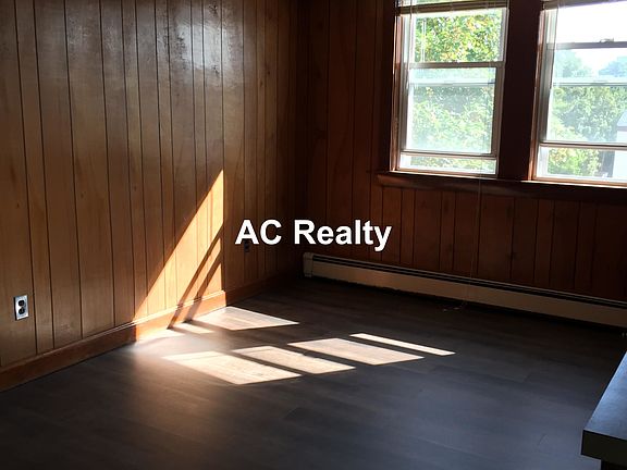 5th image of 24 Linden St #3