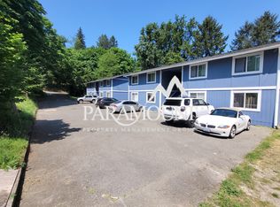 575 6th Ave APT 3, Fox Island, WA 98333