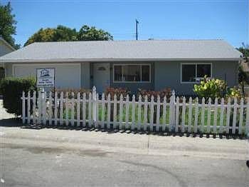 1st image of 8150 Molokai Way