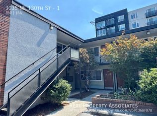 3035 NE 130th St APT 1, Seattle, WA 98125