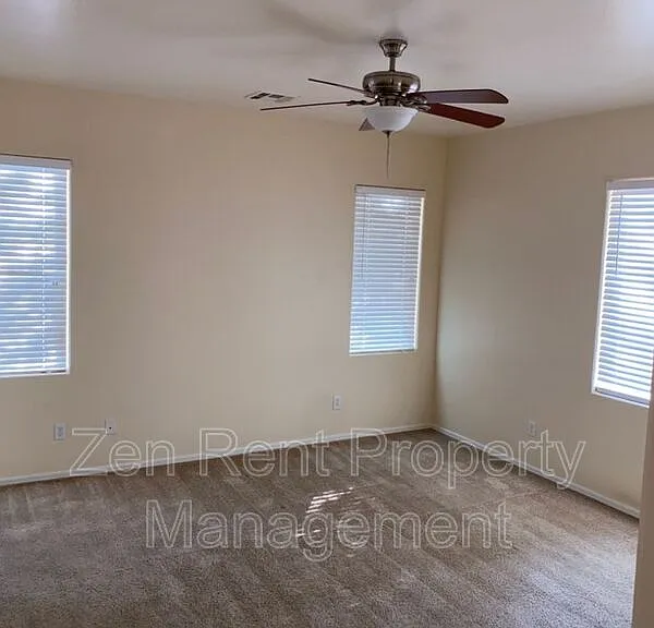 4569 E Sundance Ave — Photo 14