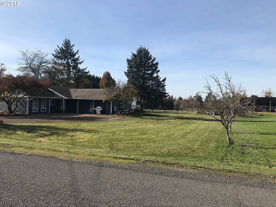 1st image of 18706 NE 116th Ave