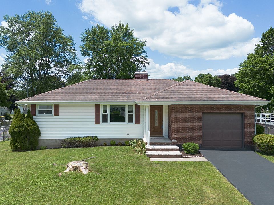 1st image of 19 Frederick Rd