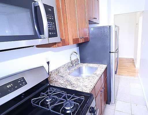 5th image of 151-10 35th Ave #Ff