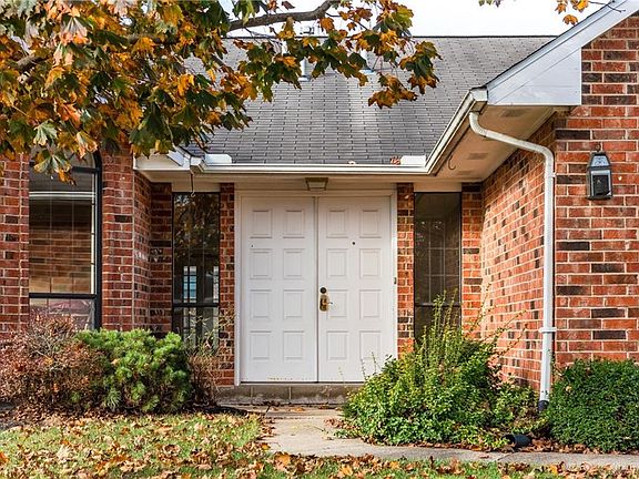 5th image of 8831 Watergate Dr