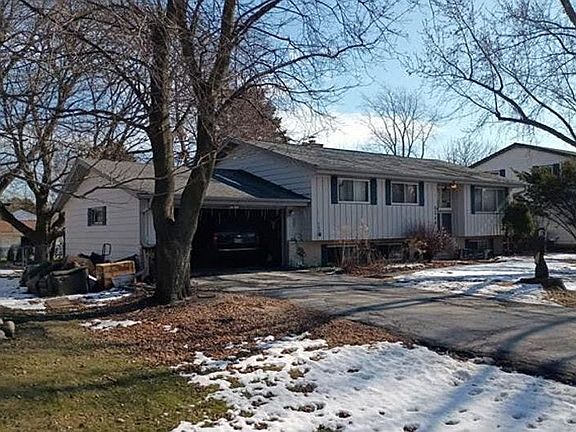 3rd image of 5349 Erie St