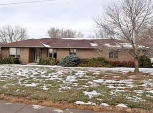 502 W 1st St, Fairview, KS 66425