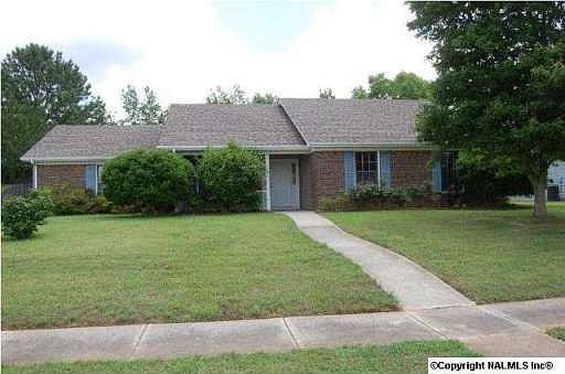 5th image of 5975 Vinemont Dr NW