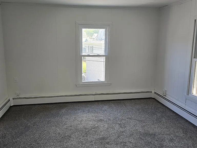 111 La Grange St — Photo 10