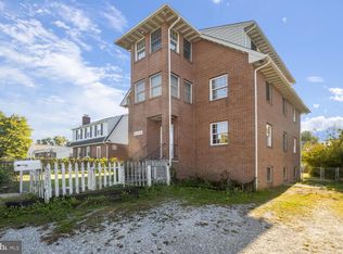 9305 Carney Rd, Parkville, MD 21234